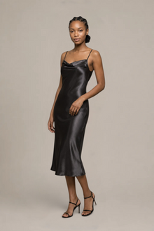Robe Céliana – 100 % soie de mûrier – Noir